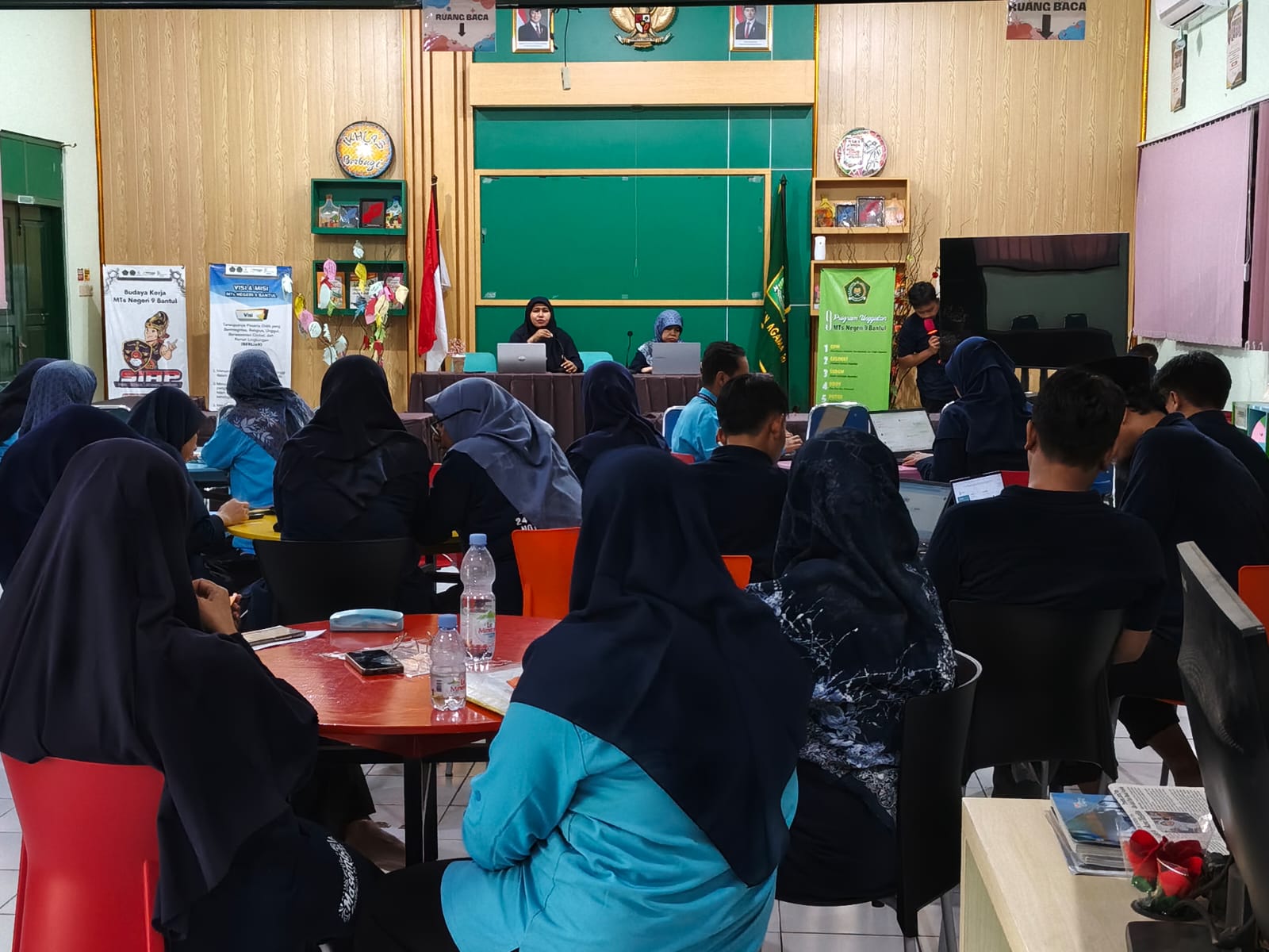 Gambar Berita
